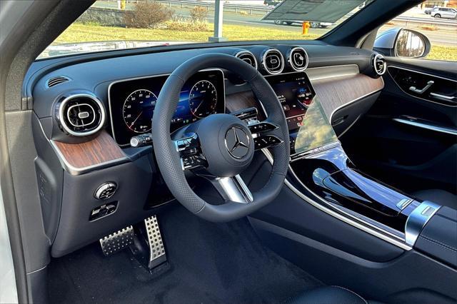 new 2025 Mercedes-Benz GLC 300 car, priced at $56,885