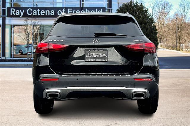 new 2025 Mercedes-Benz GLA 250 car, priced at $47,650