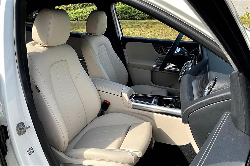 used 2025 Mercedes-Benz GLA 250 car, priced at $43,777