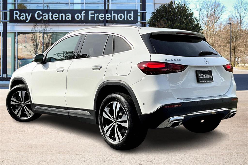 used 2025 Mercedes-Benz GLA 250 car, priced at $43,777