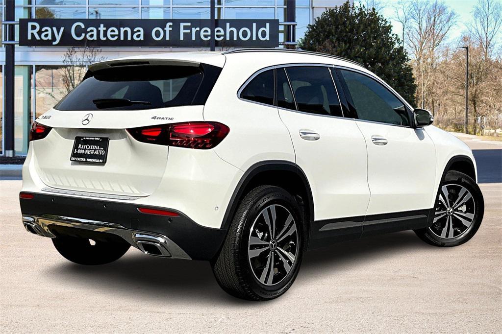 used 2025 Mercedes-Benz GLA 250 car, priced at $43,777