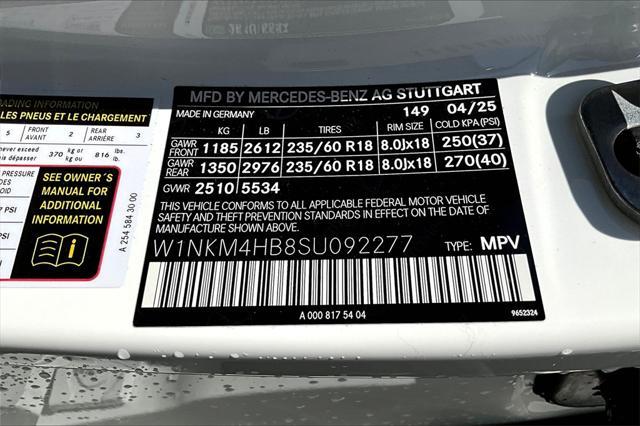 new 2025 Mercedes-Benz GLC 300 car, priced at $54,185