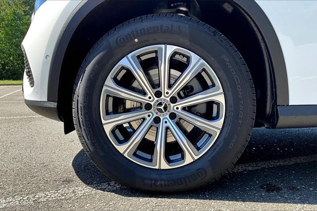 new 2025 Mercedes-Benz GLC 300 car, priced at $54,185