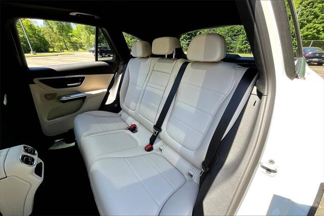 new 2025 Mercedes-Benz GLC 300 car, priced at $54,185