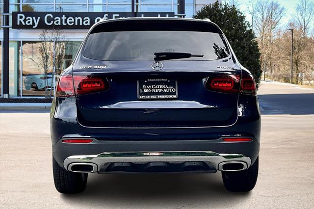 used 2022 Mercedes-Benz GLC 300 car, priced at $37,900