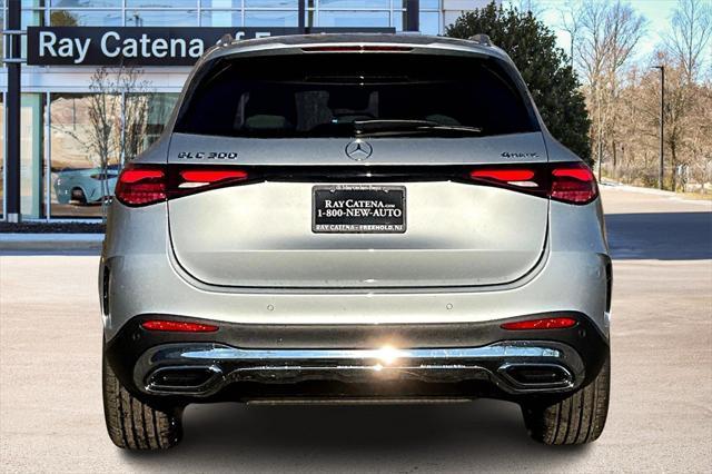 new 2025 Mercedes-Benz GLC 300 car, priced at $56,635