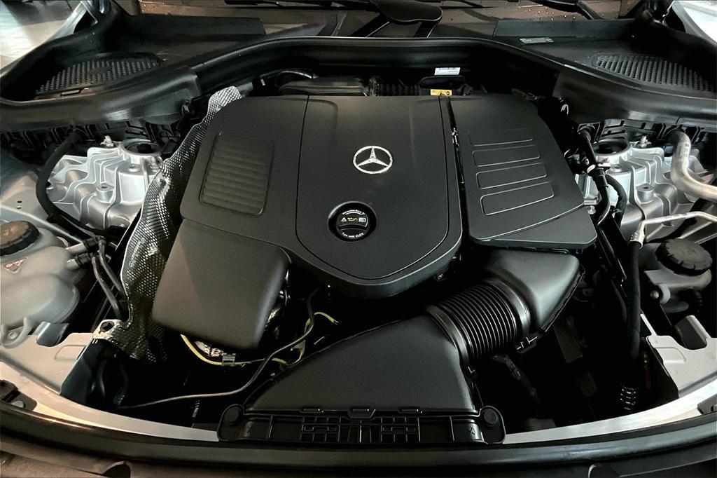 new 2025 Mercedes-Benz GLC 300 car, priced at $66,000