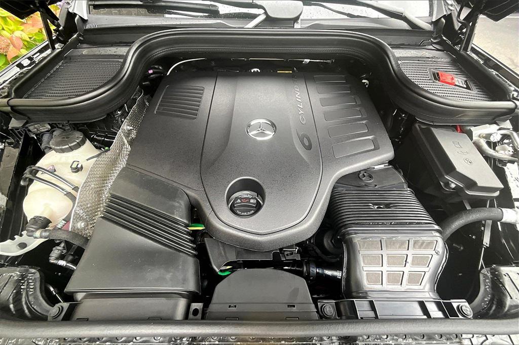 new 2026 Mercedes-Benz GLE 450 car, priced at $81,995