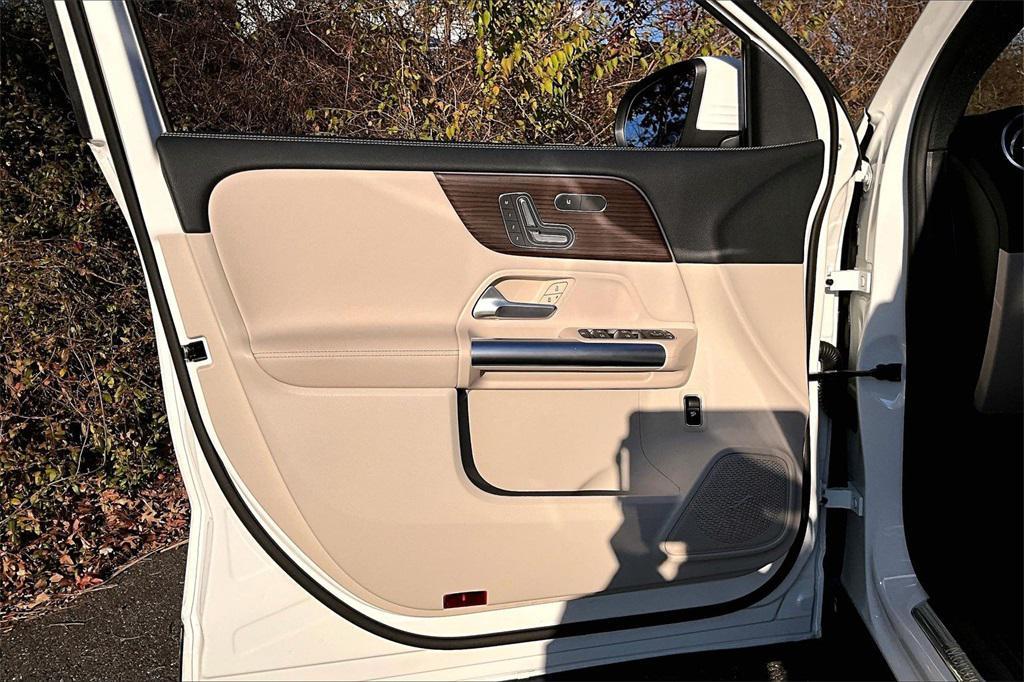 used 2026 Mercedes-Benz GLA 250 car, priced at $46,999