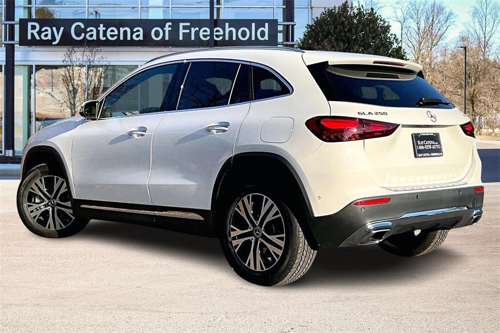 used 2026 Mercedes-Benz GLA 250 car, priced at $46,999