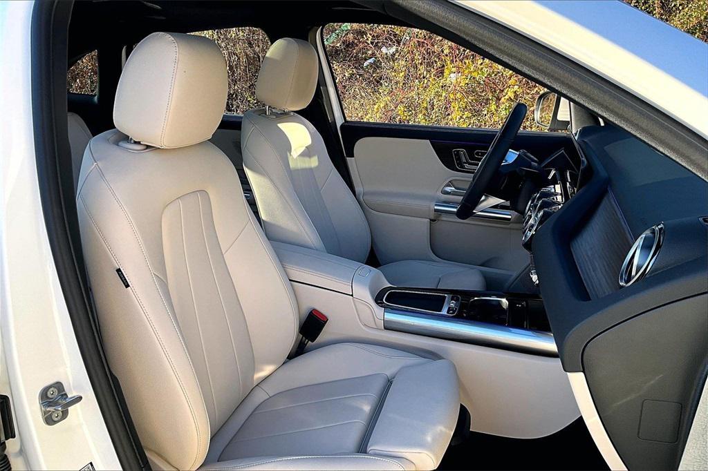 used 2026 Mercedes-Benz GLA 250 car, priced at $46,999