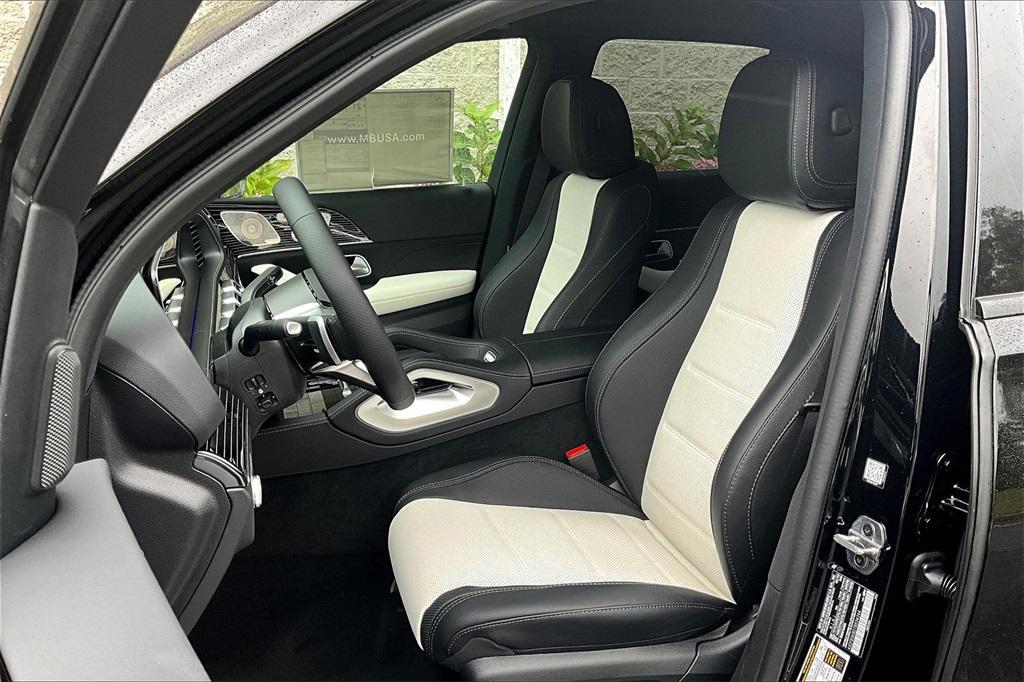new 2026 Mercedes-Benz GLE 450 car, priced at $84,105