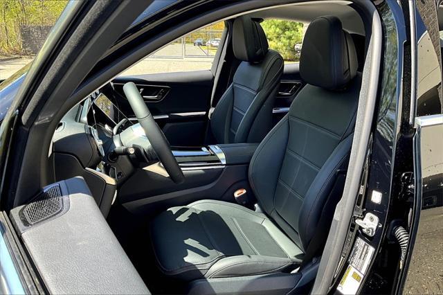 new 2025 Mercedes-Benz GLC 300 car, priced at $60,485