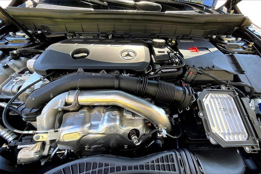 new 2026 Mercedes-Benz GLB 250 car, priced at $52,910