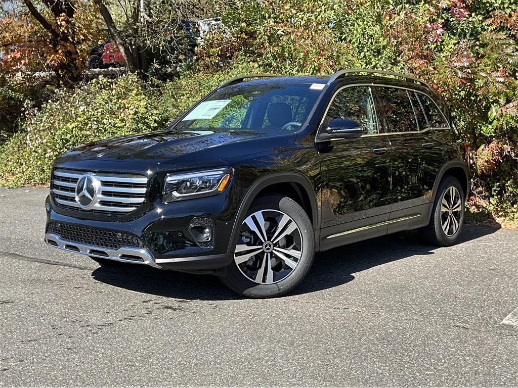 new 2026 Mercedes-Benz GLB 250 car, priced at $52,910