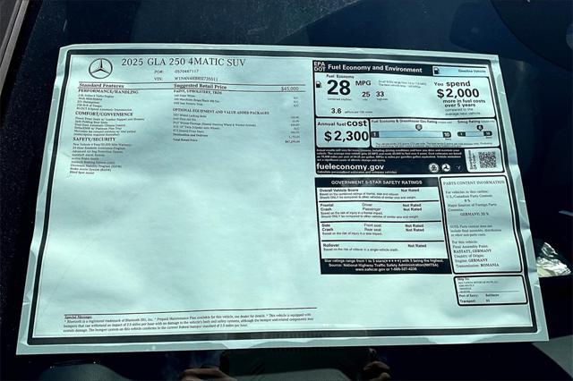new 2025 Mercedes-Benz GLA 250 car, priced at $47,295