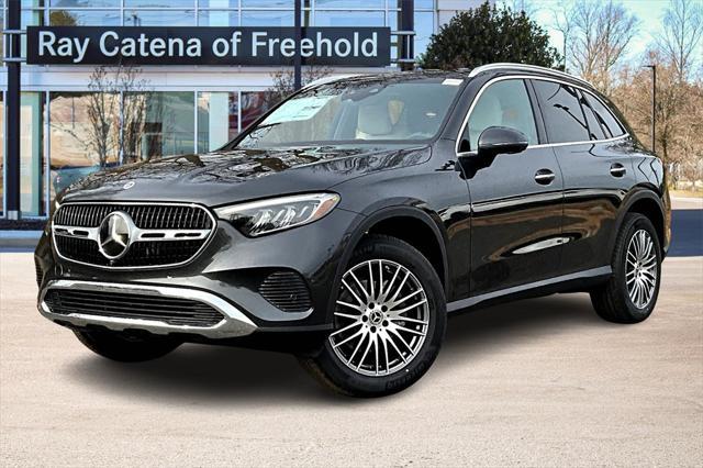 new 2025 Mercedes-Benz GLC 300 car, priced at $60,175