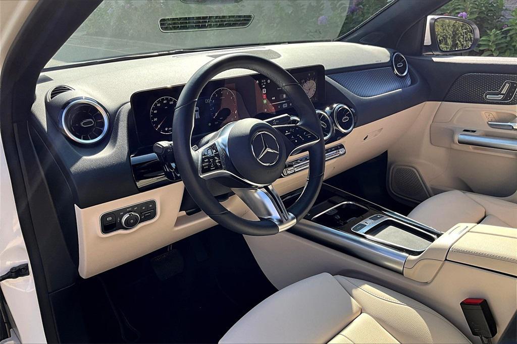 used 2025 Mercedes-Benz GLA 250 car, priced at $41,799