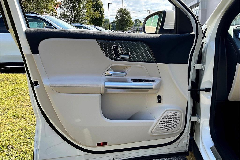 used 2025 Mercedes-Benz GLA 250 car, priced at $41,799