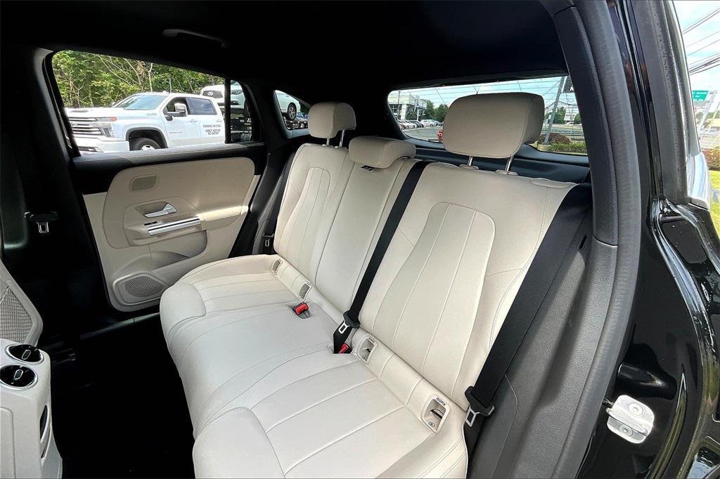 new 2026 Mercedes-Benz GLA 250 car, priced at $49,200