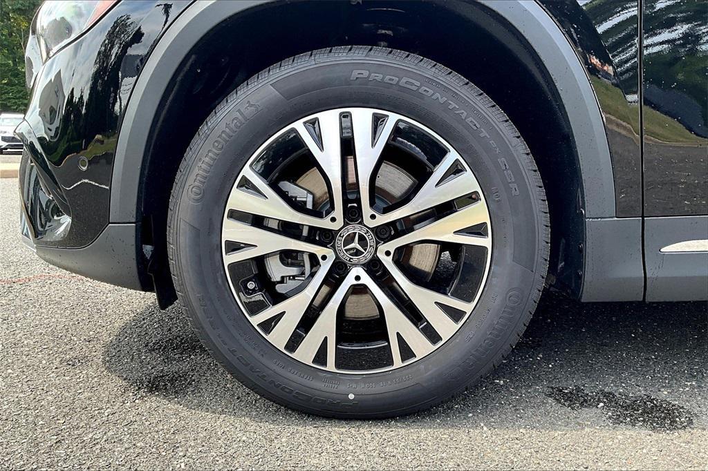 new 2026 Mercedes-Benz GLA 250 car, priced at $49,200