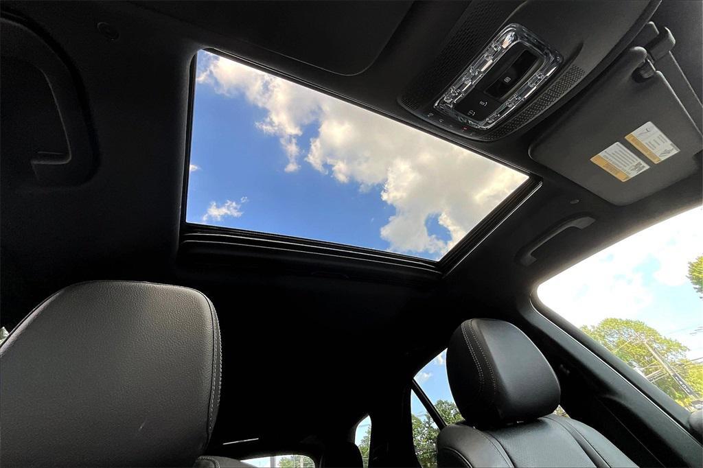 used 2025 Mercedes-Benz GLE 450 car, priced at $66,999