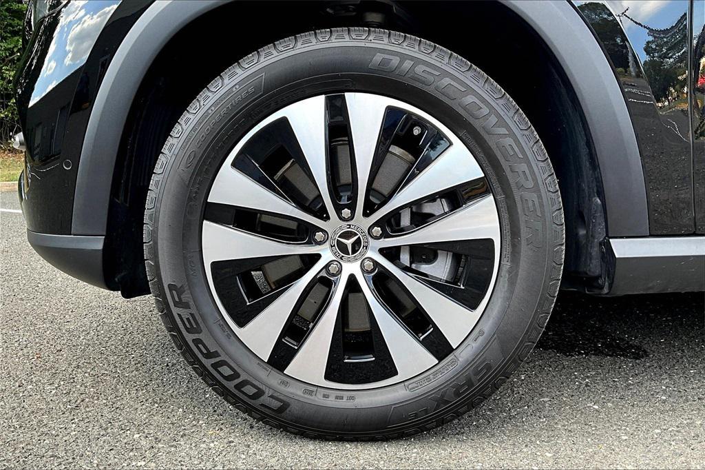 used 2025 Mercedes-Benz GLE 450 car, priced at $66,999