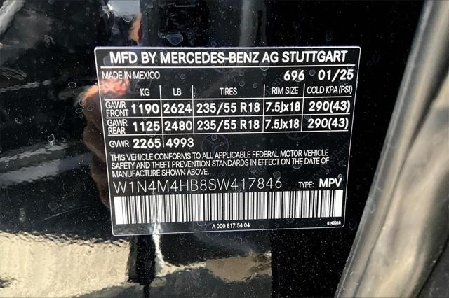 new 2025 Mercedes-Benz GLB 250 car, priced at $49,595
