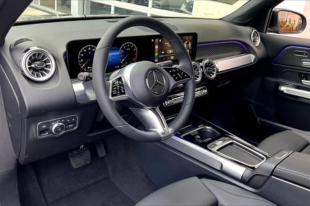 new 2025 Mercedes-Benz GLB 250 car, priced at $51,095