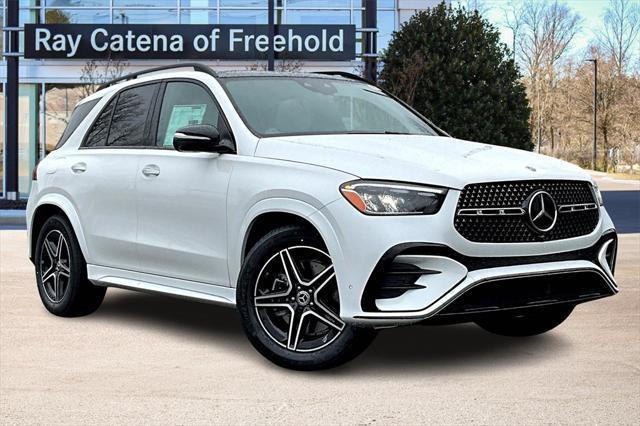 new 2025 Mercedes-Benz GLE 450 car, priced at $83,930