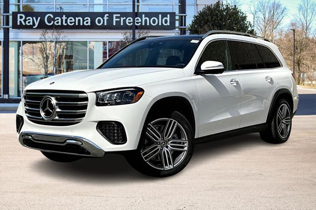 new 2025 Mercedes-Benz GLS 450 car, priced at $93,195