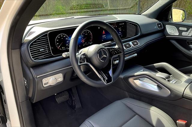 new 2025 Mercedes-Benz GLS 450 car, priced at $93,195