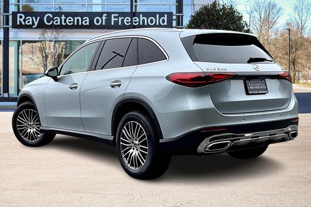 used 2025 Mercedes-Benz GLC 300 car, priced at $55,999