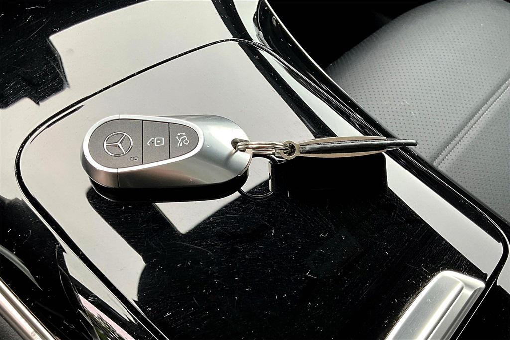 used 2025 Mercedes-Benz GLC 300 car, priced at $55,999