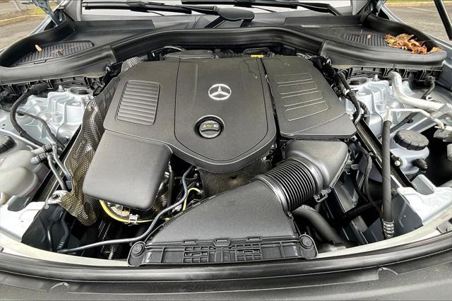 used 2025 Mercedes-Benz GLC 300 car, priced at $55,999