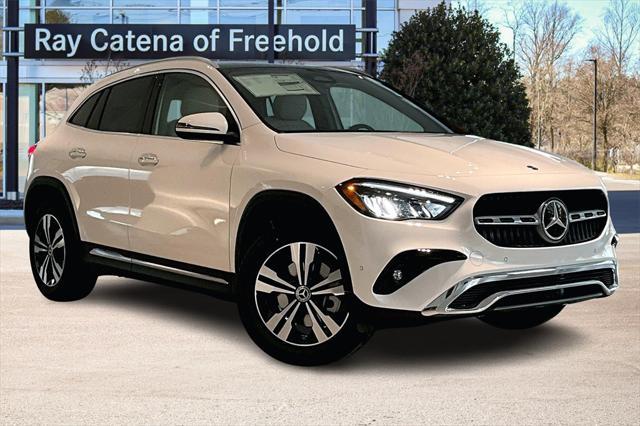 new 2025 Mercedes-Benz GLA 250 car, priced at $50,295