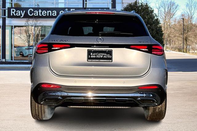 new 2025 Mercedes-Benz GLC 300 car, priced at $56,885