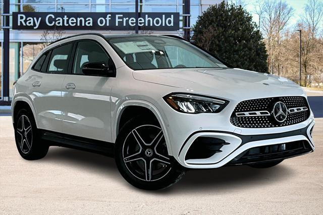 new 2025 Mercedes-Benz GLA 250 car, priced at $53,295