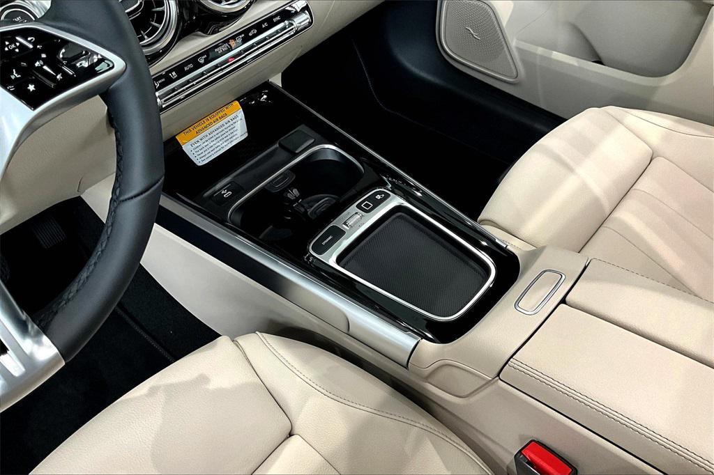 new 2026 Mercedes-Benz GLB 250 car, priced at $54,970