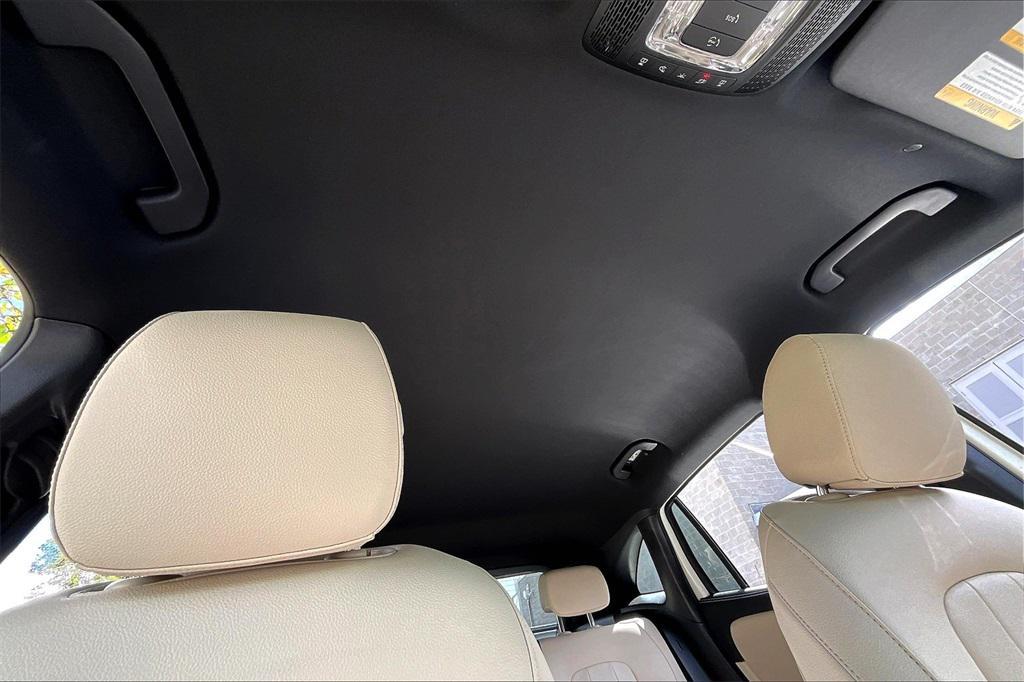 used 2025 Mercedes-Benz GLA 250 car, priced at $41,999