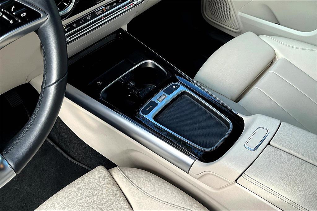 used 2025 Mercedes-Benz GLA 250 car, priced at $41,999