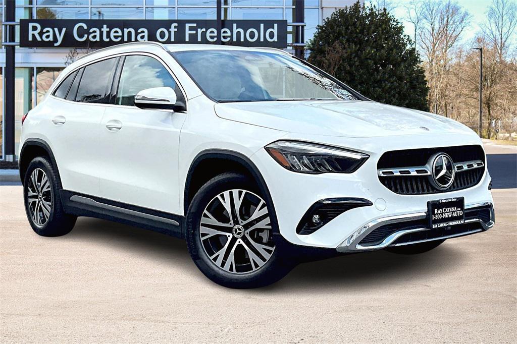 used 2025 Mercedes-Benz GLA 250 car, priced at $41,999