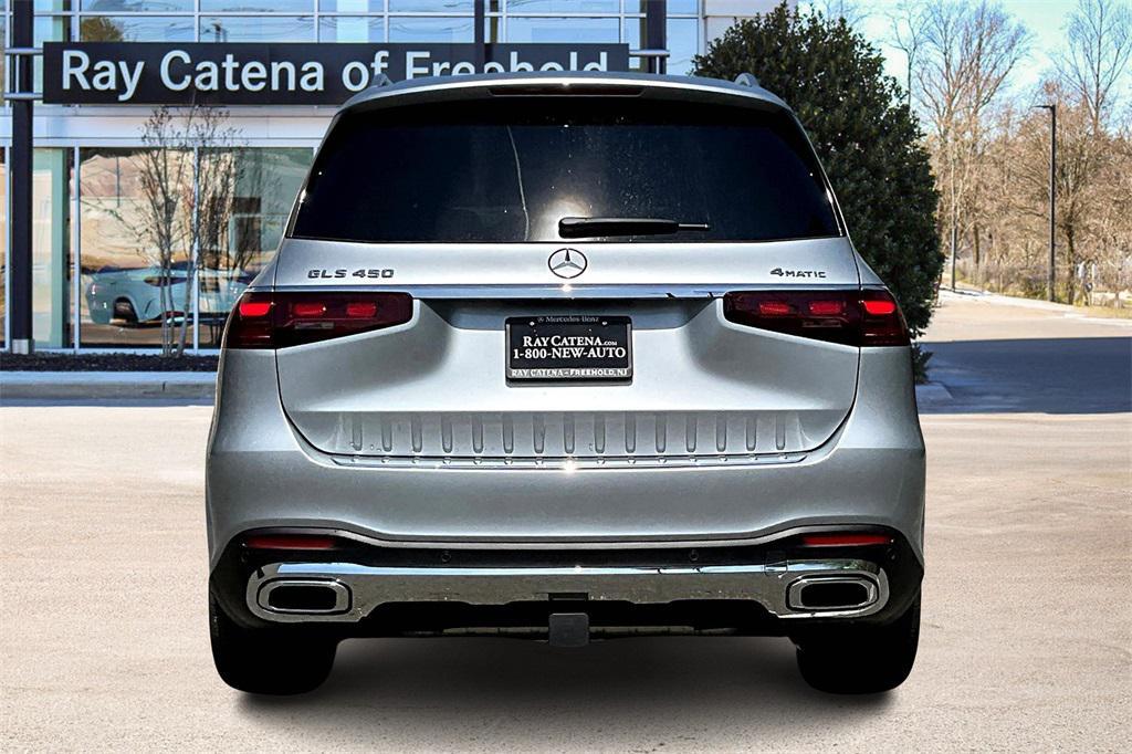 new 2025 Mercedes-Benz GLS 450 car, priced at $95,365