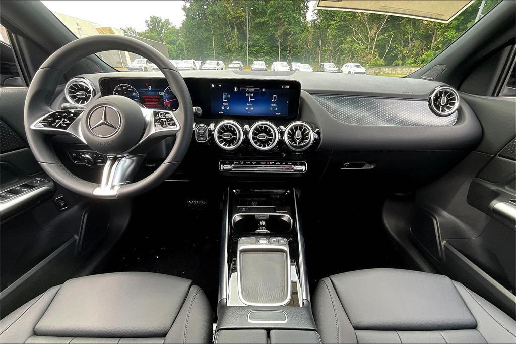 new 2026 Mercedes-Benz GLA 250 car, priced at $47,130