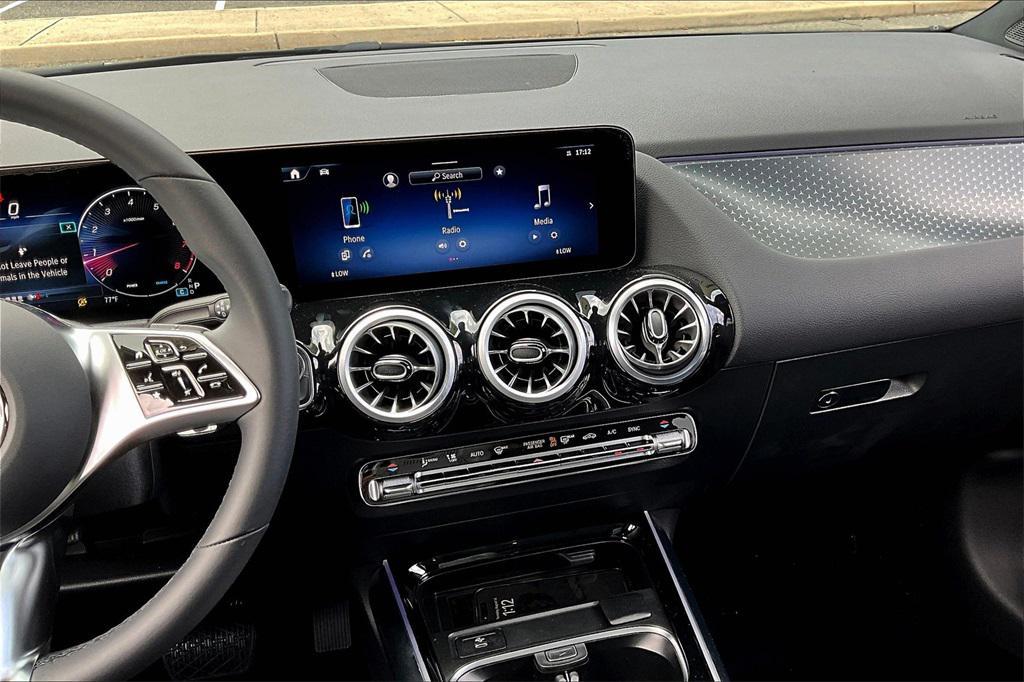 new 2026 Mercedes-Benz GLA 250 car, priced at $47,130