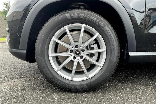 new 2025 Mercedes-Benz GLE 350 car, priced at $68,990