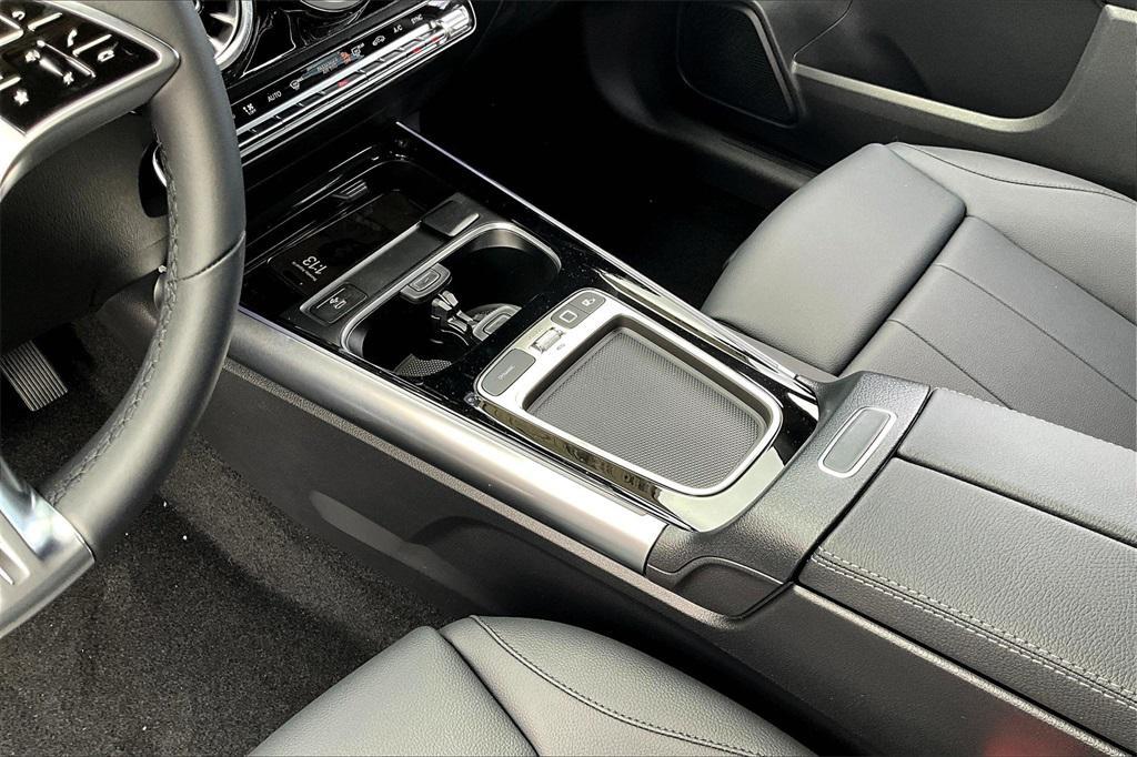 new 2026 Mercedes-Benz GLA 250 car, priced at $47,130