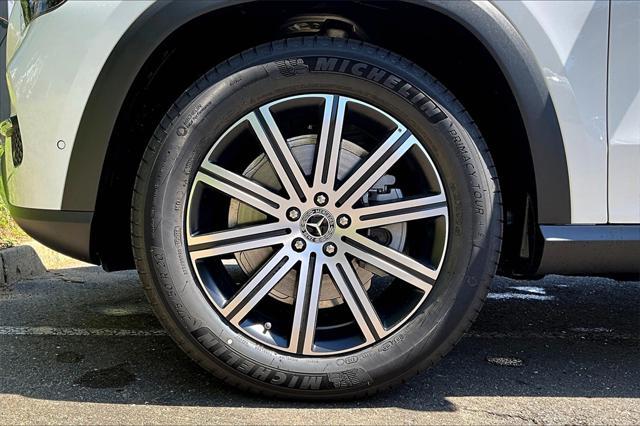new 2025 Mercedes-Benz GLE 350 car, priced at $67,135