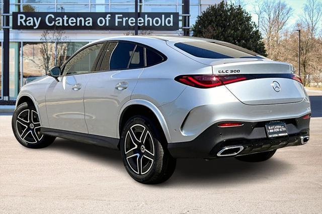 new 2025 Mercedes-Benz GLC 300 car, priced at $65,785