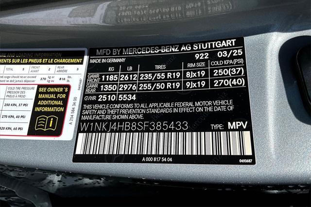 new 2025 Mercedes-Benz GLC 300 car, priced at $65,785